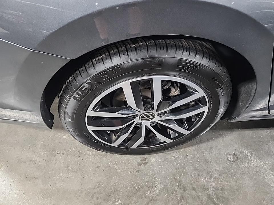 2025 Volkswagen Jetta 1.5T SE FWD