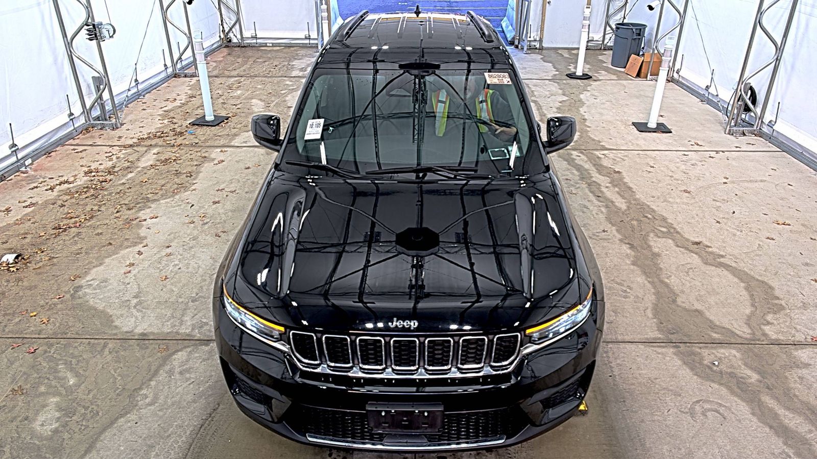 2022 Jeep Grand Cherokee Laredo AWD
