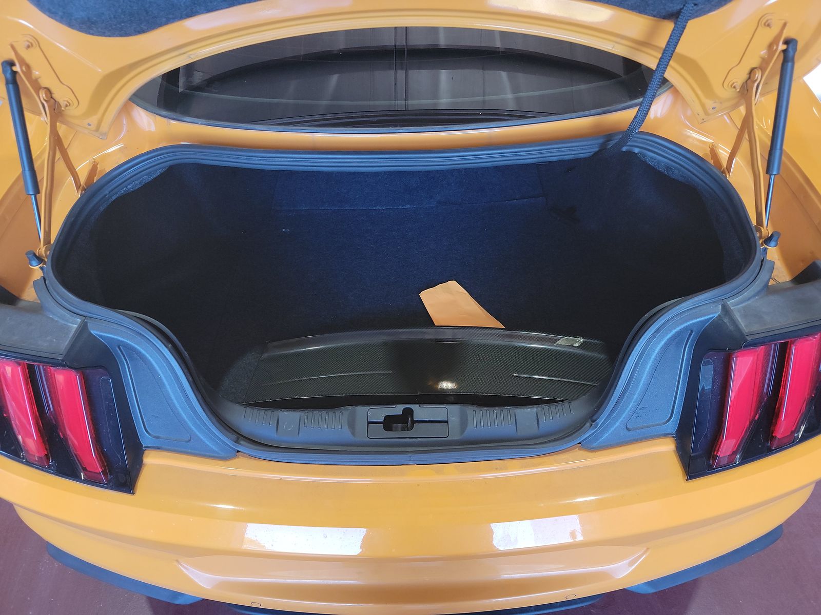 2018 Ford Mustang GT Premium RWD