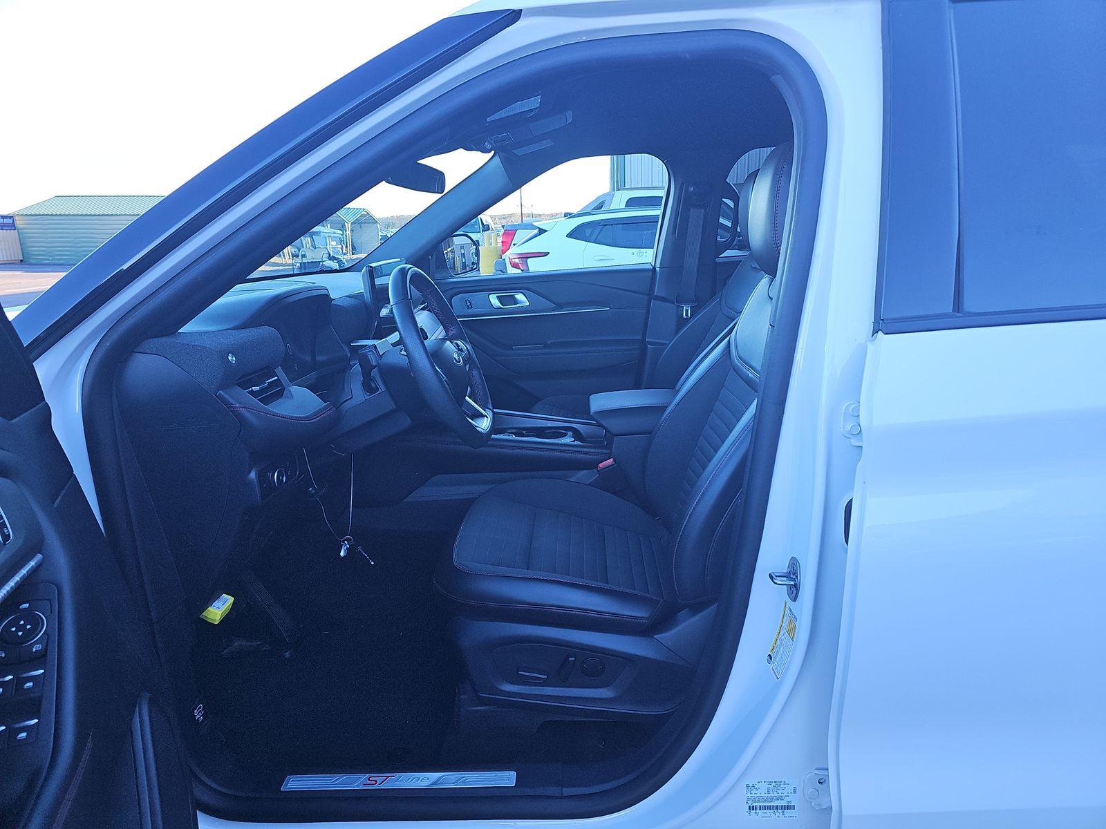 2025 Ford Explorer ST-Line AWD