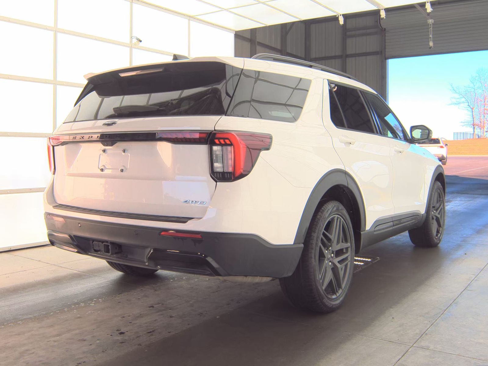 2025 Ford Explorer ST-Line AWD