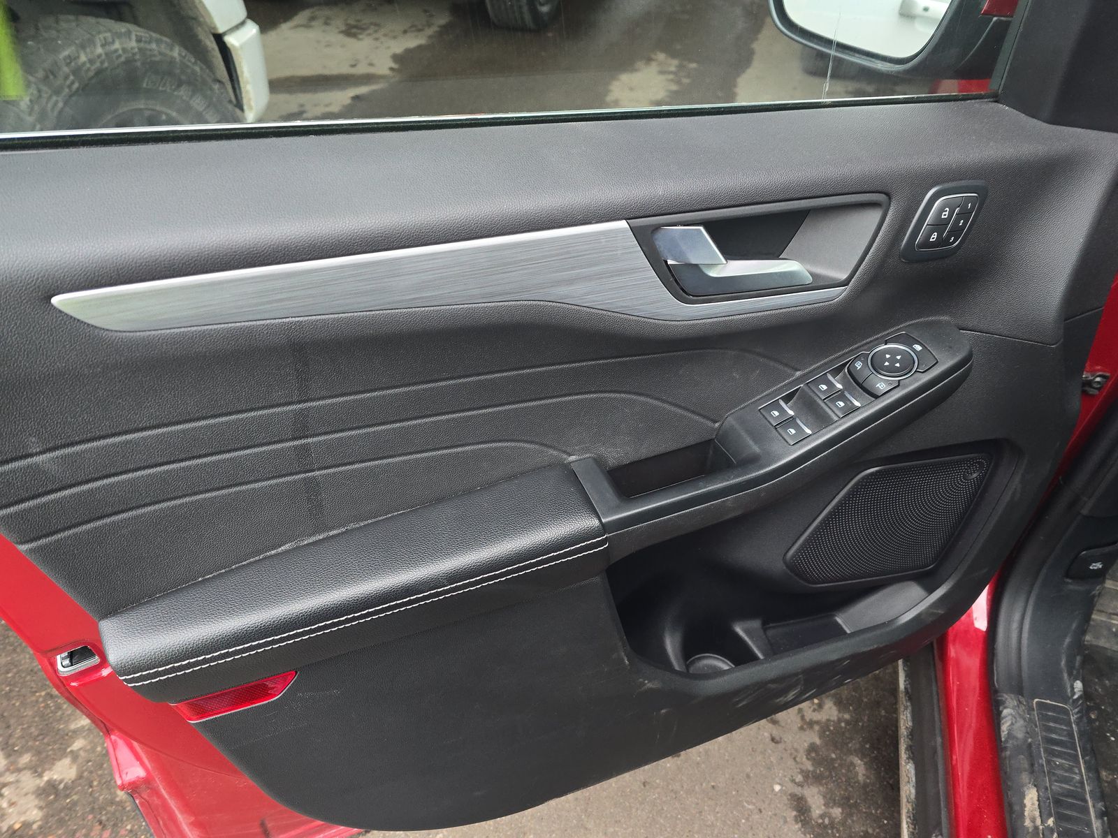 2024 Ford Escape Platinum AWD