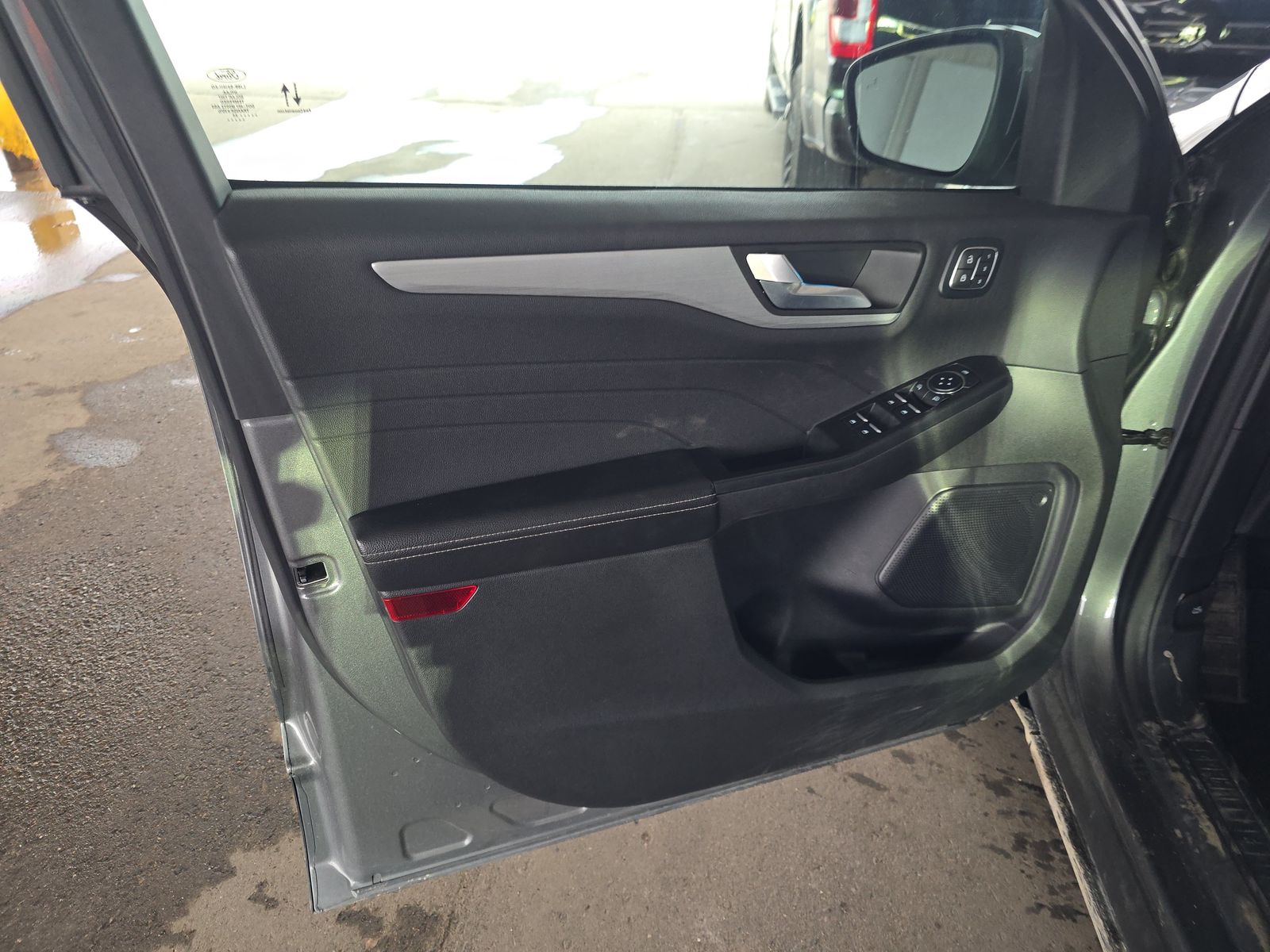 2024 Ford Escape Platinum AWD