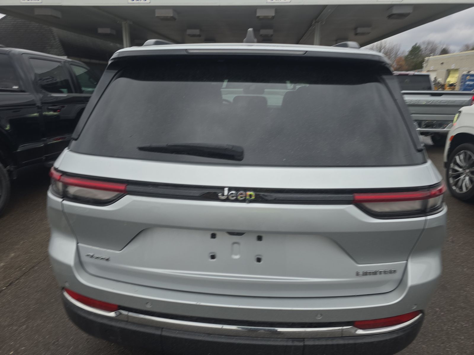 2023 Jeep Grand Cherokee Limited AWD