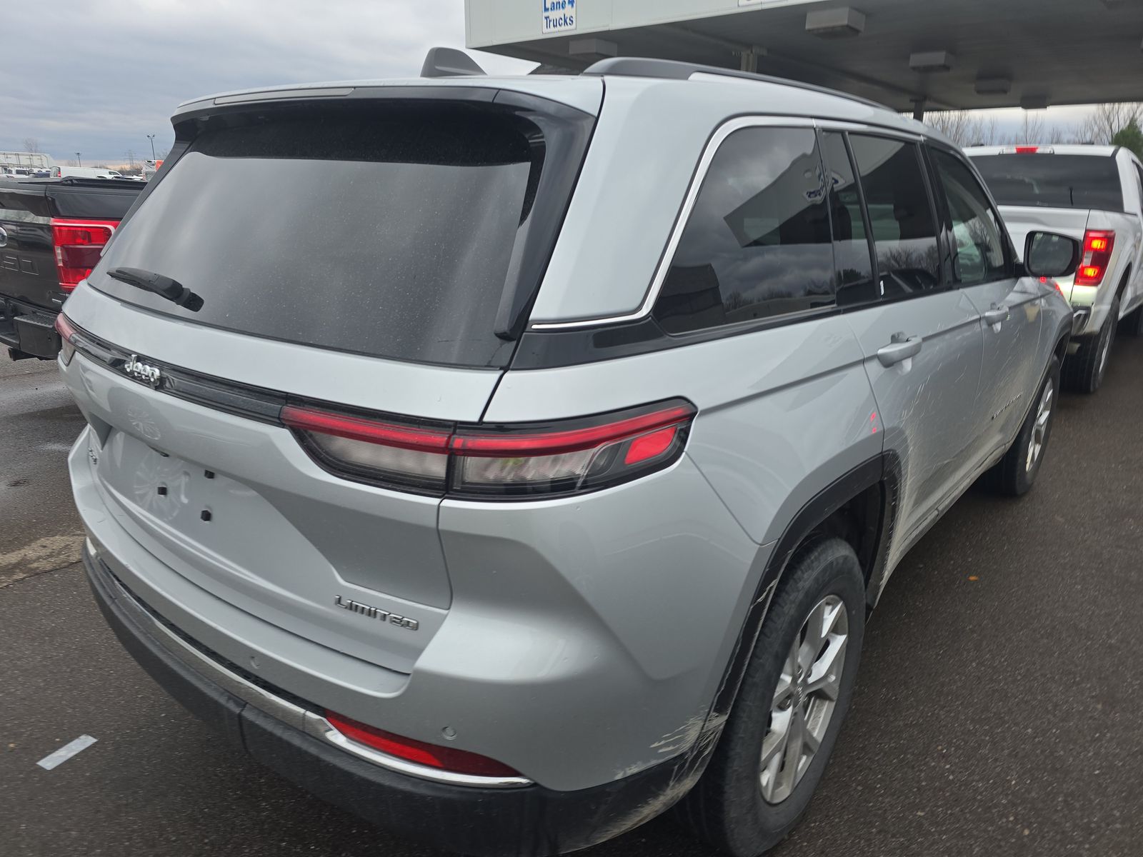 2023 Jeep Grand Cherokee Limited AWD