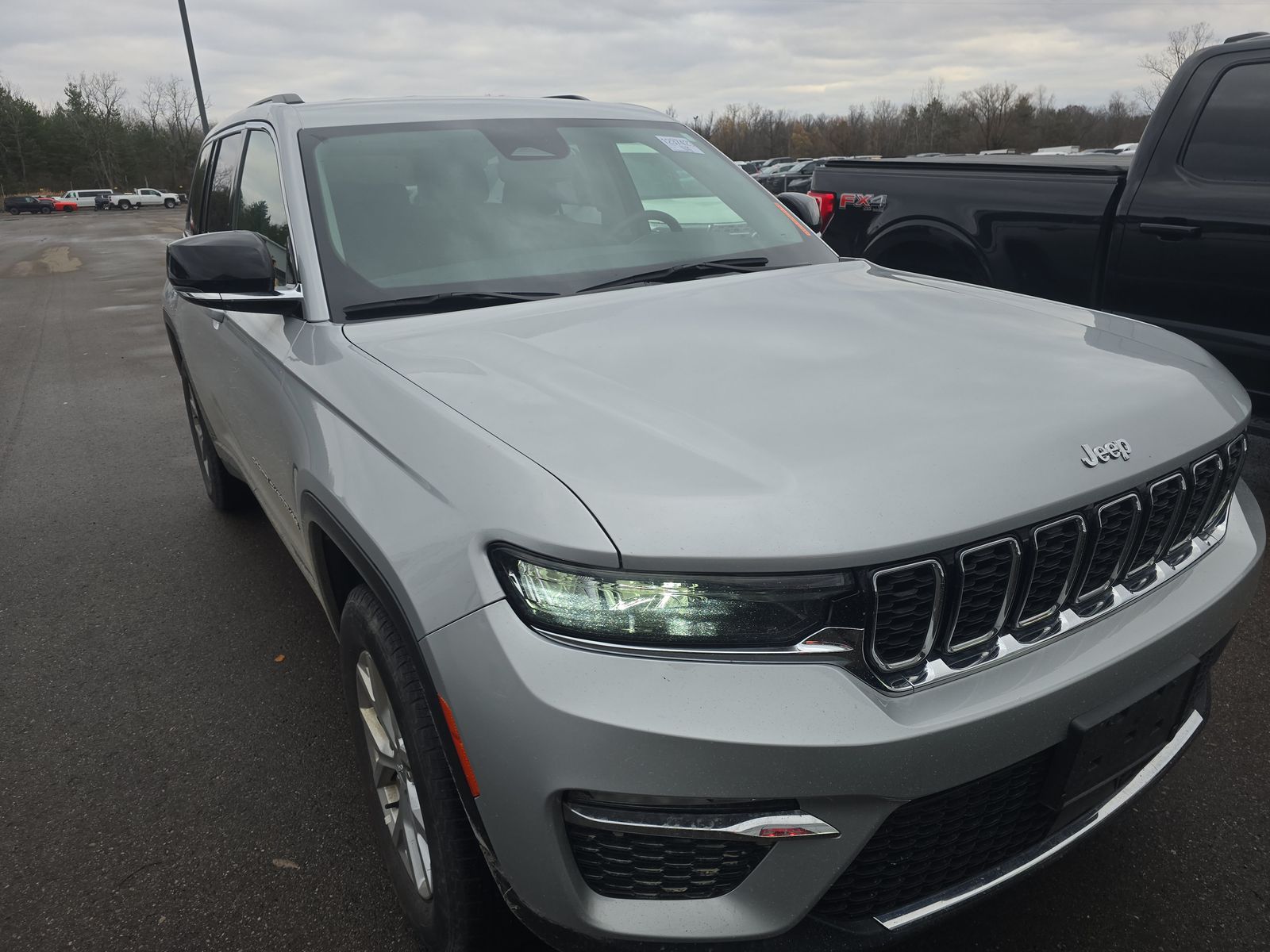 2023 Jeep Grand Cherokee Limited AWD