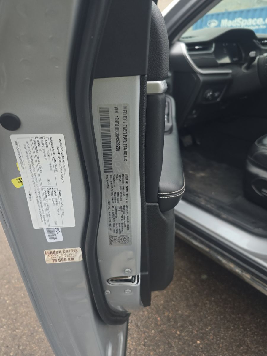 2023 Jeep Grand Cherokee Limited AWD