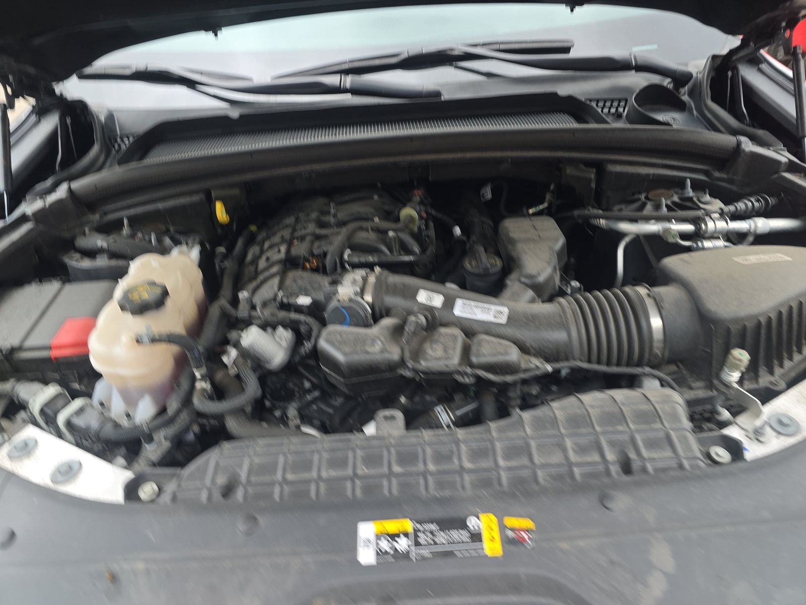 2023 Jeep Grand Cherokee Laredo AWD