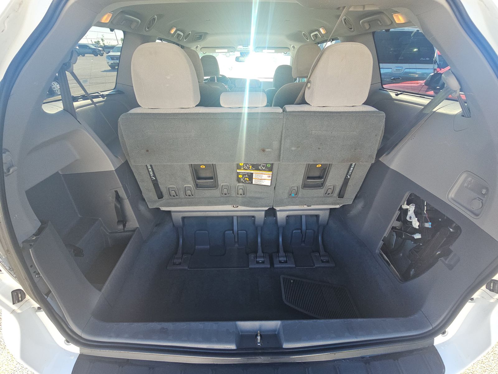 2019 Toyota Sienna LE FWD