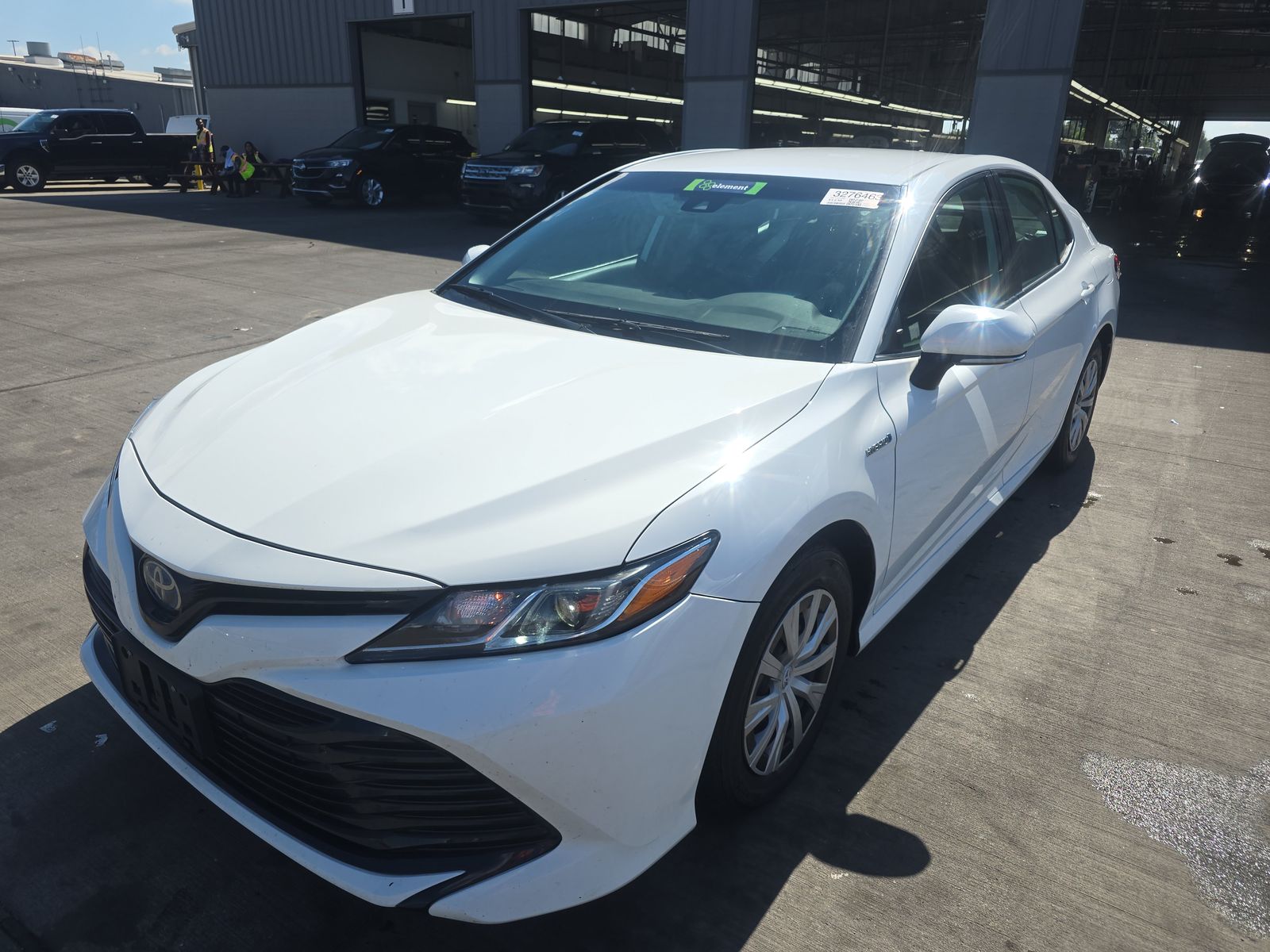 2020 Toyota Camry Hybrid LE FWD