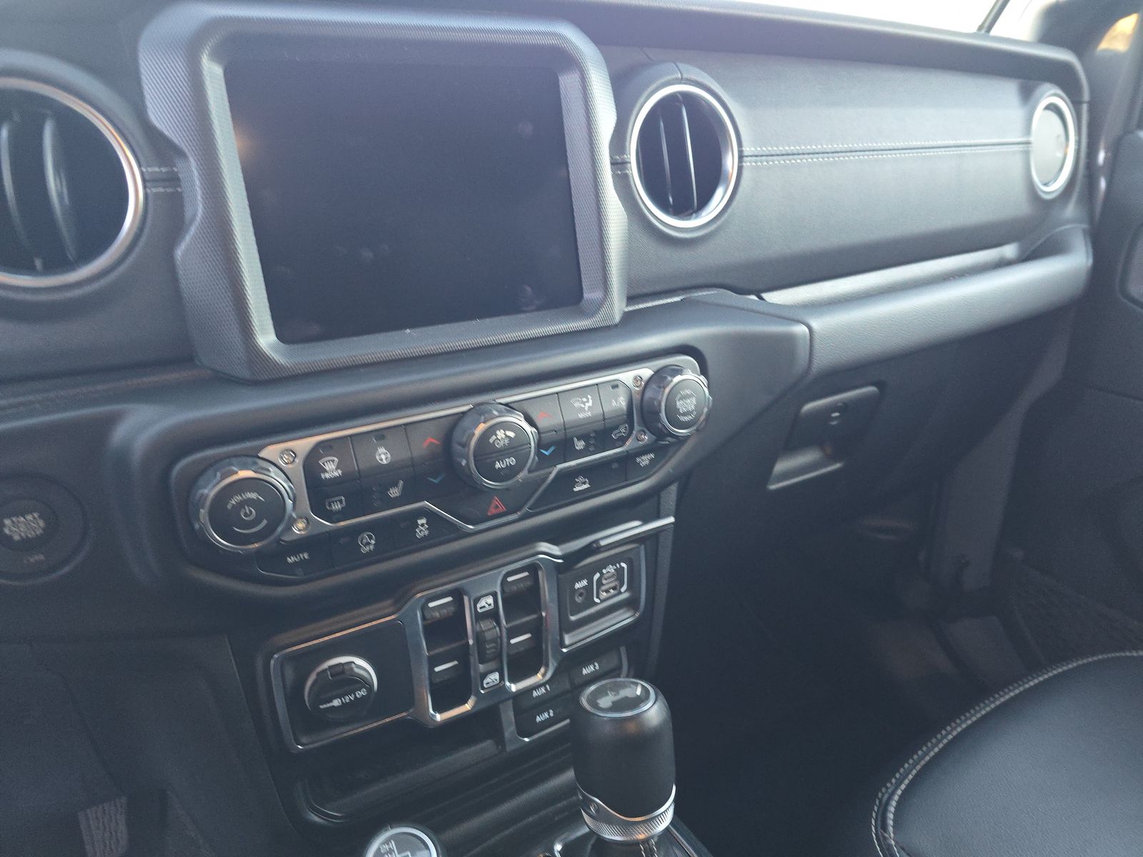 2022 Jeep Wrangler Unlimited Sahara AWD