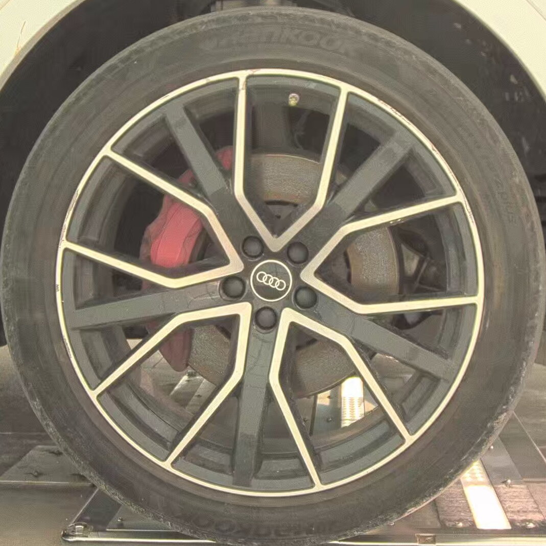 2022 Audi Q8 Premium Plus AWD