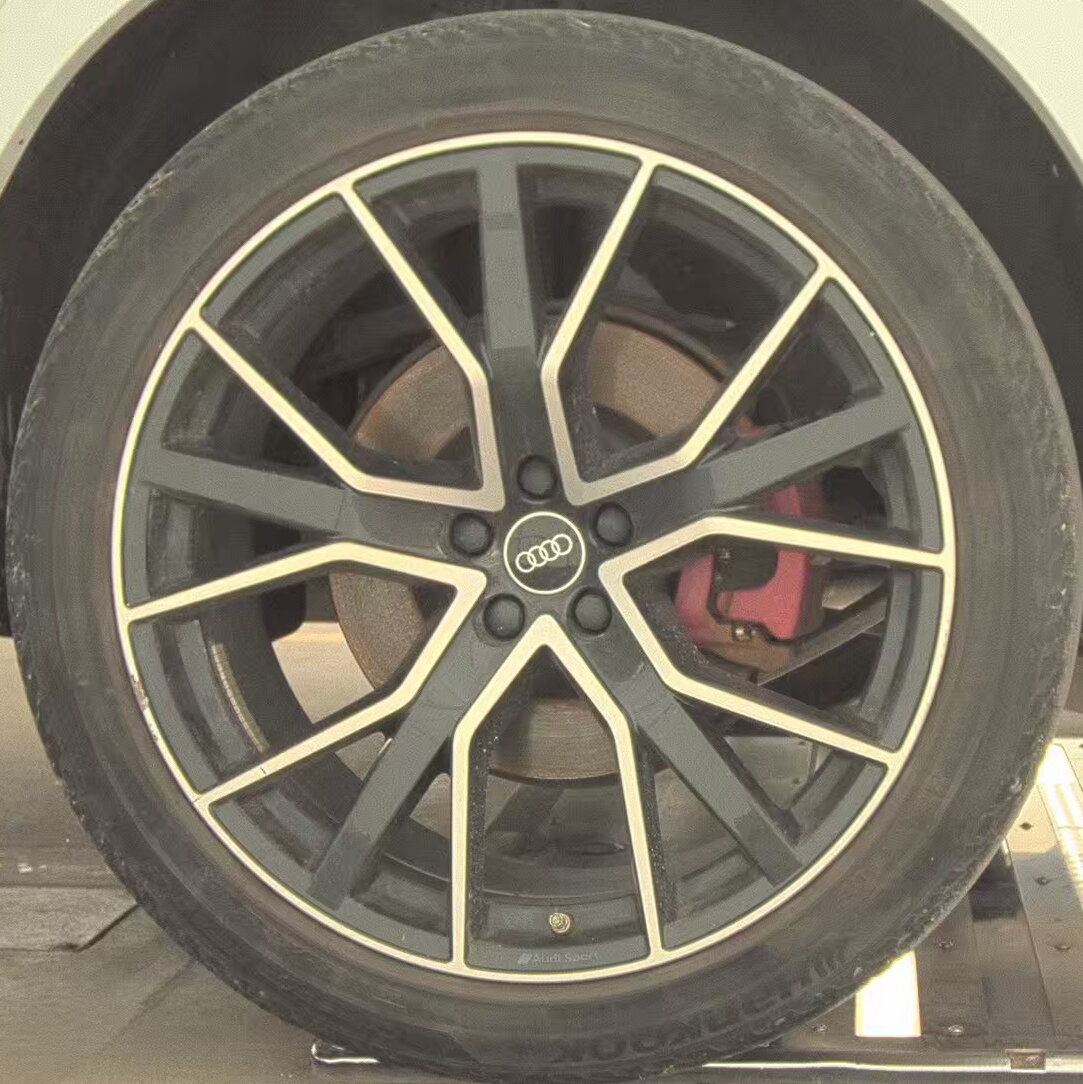 2022 Audi Q8 Premium Plus AWD