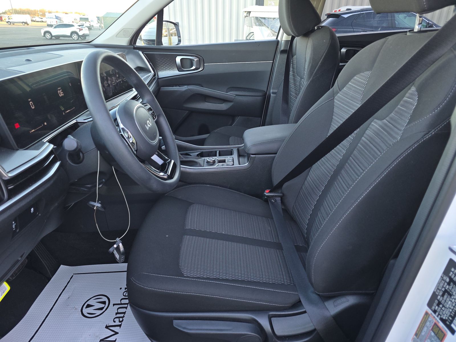 2025 Kia Sorento LX FWD