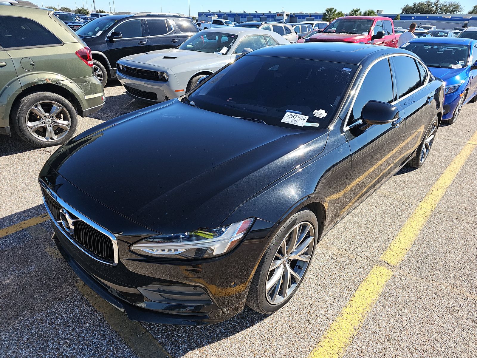 2018 Volvo S90 T5 Momentum FWD