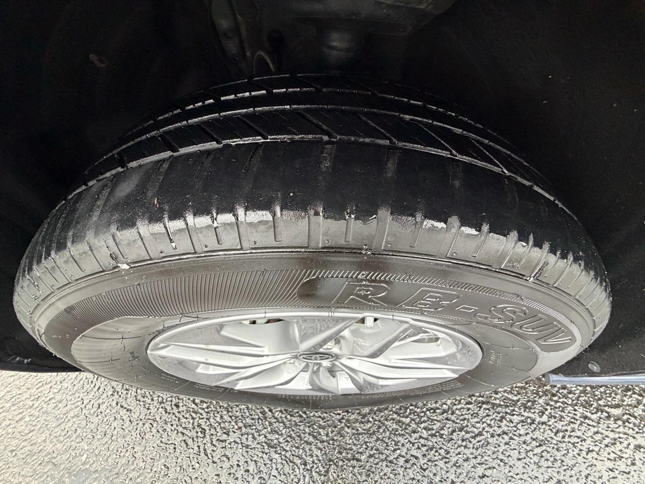 2024 Toyota Sienna XLE FWD