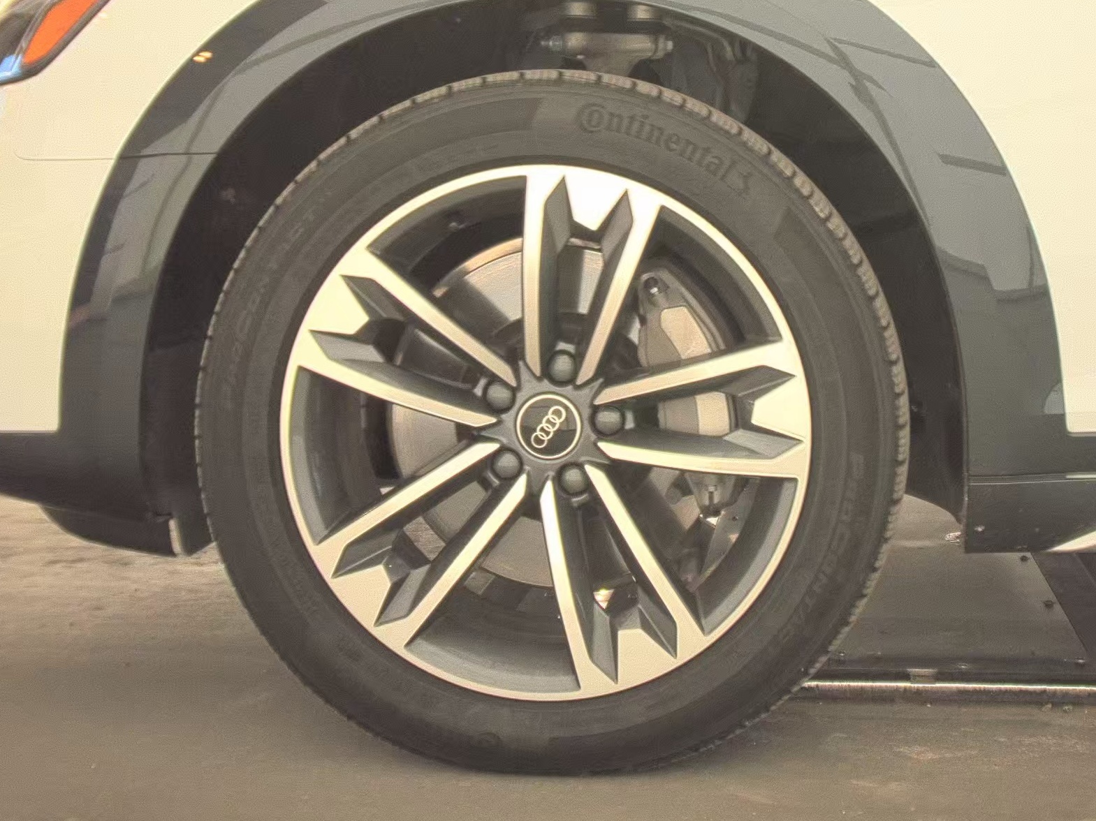 2023 Audi A4 allroad Premium Plus AWD