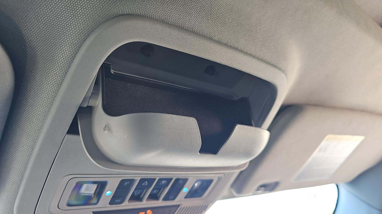 2023 Ford Explorer XLT RWD