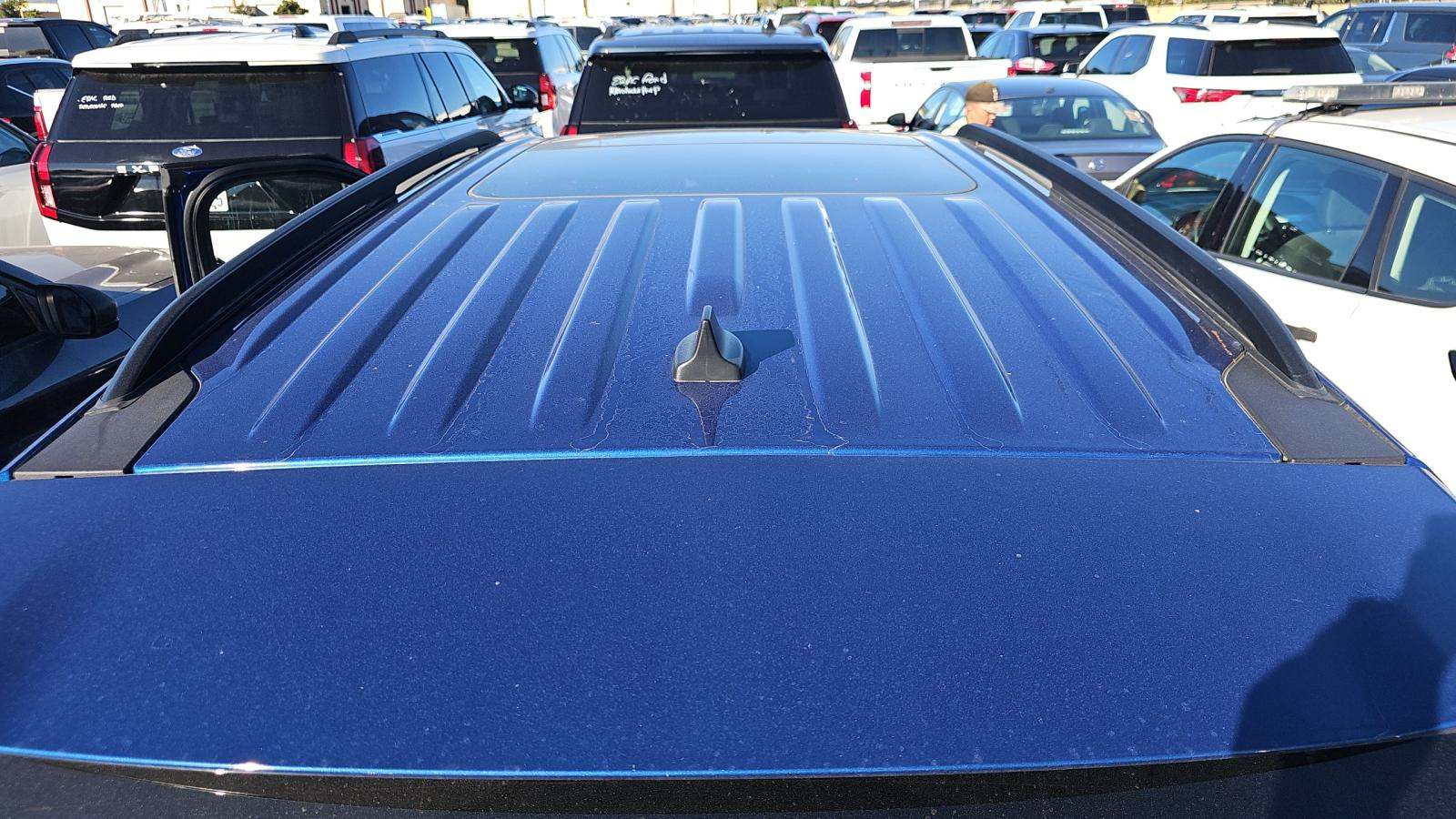 2023 Ford Explorer XLT RWD