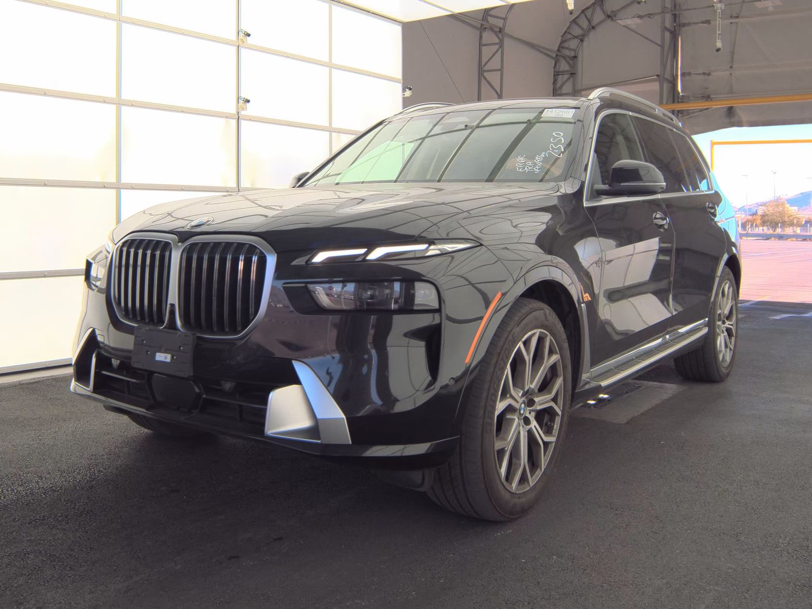 2025 BMW X7 xDrive40i AWD