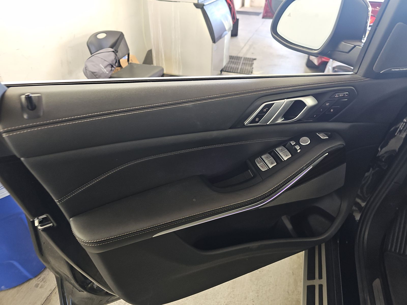 2025 BMW X7 xDrive40i AWD