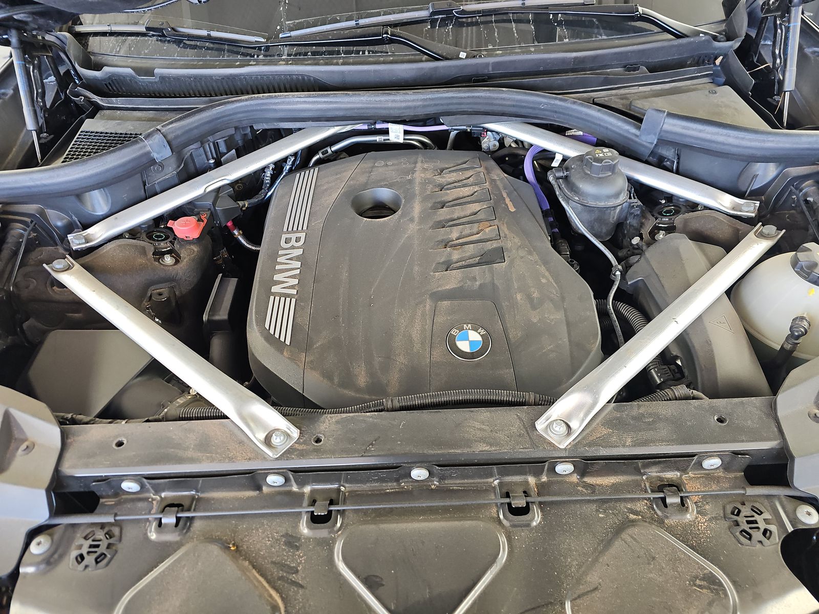 2025 BMW X7 xDrive40i AWD