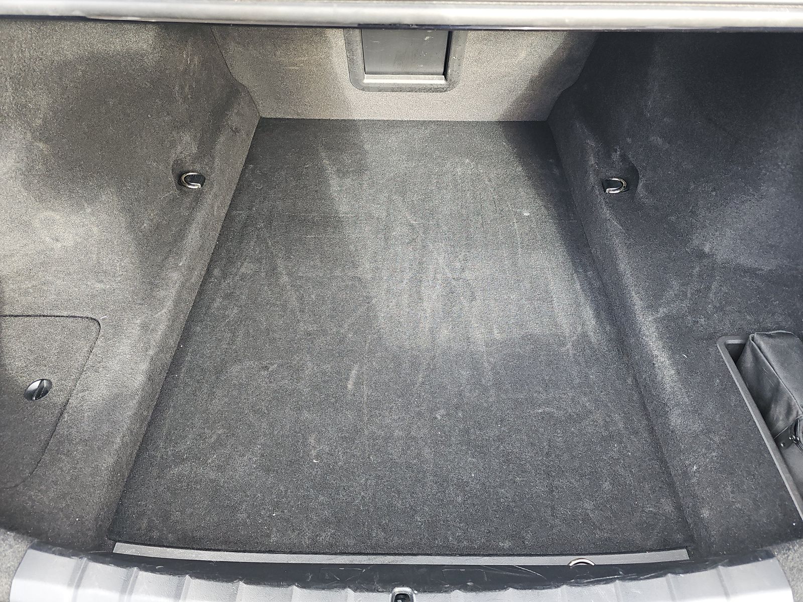 2024 BMW 7 Series 740i RWD