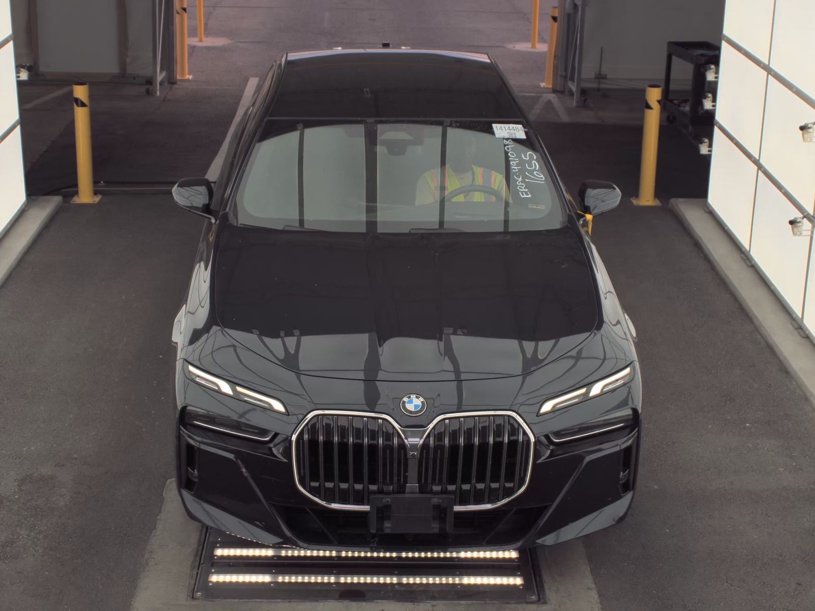 2024 BMW 7 Series 740i RWD