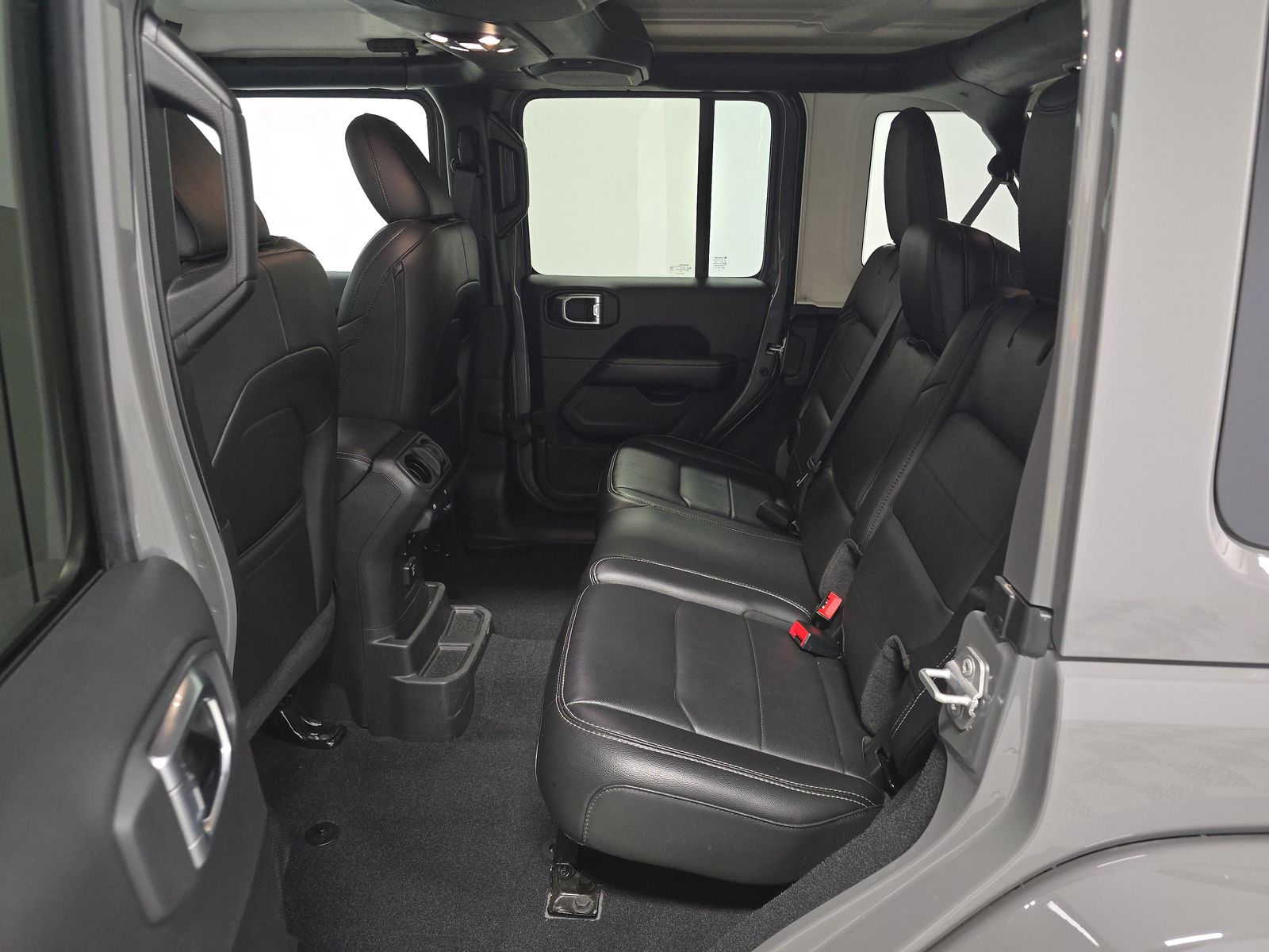 2022 Jeep Wrangler Unlimited Sahara AWD