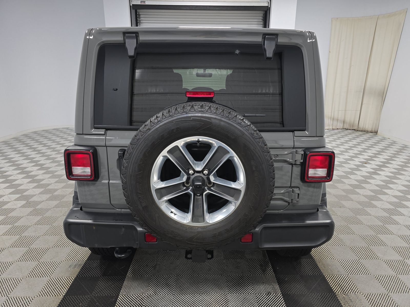 2022 Jeep Wrangler Unlimited Sahara AWD