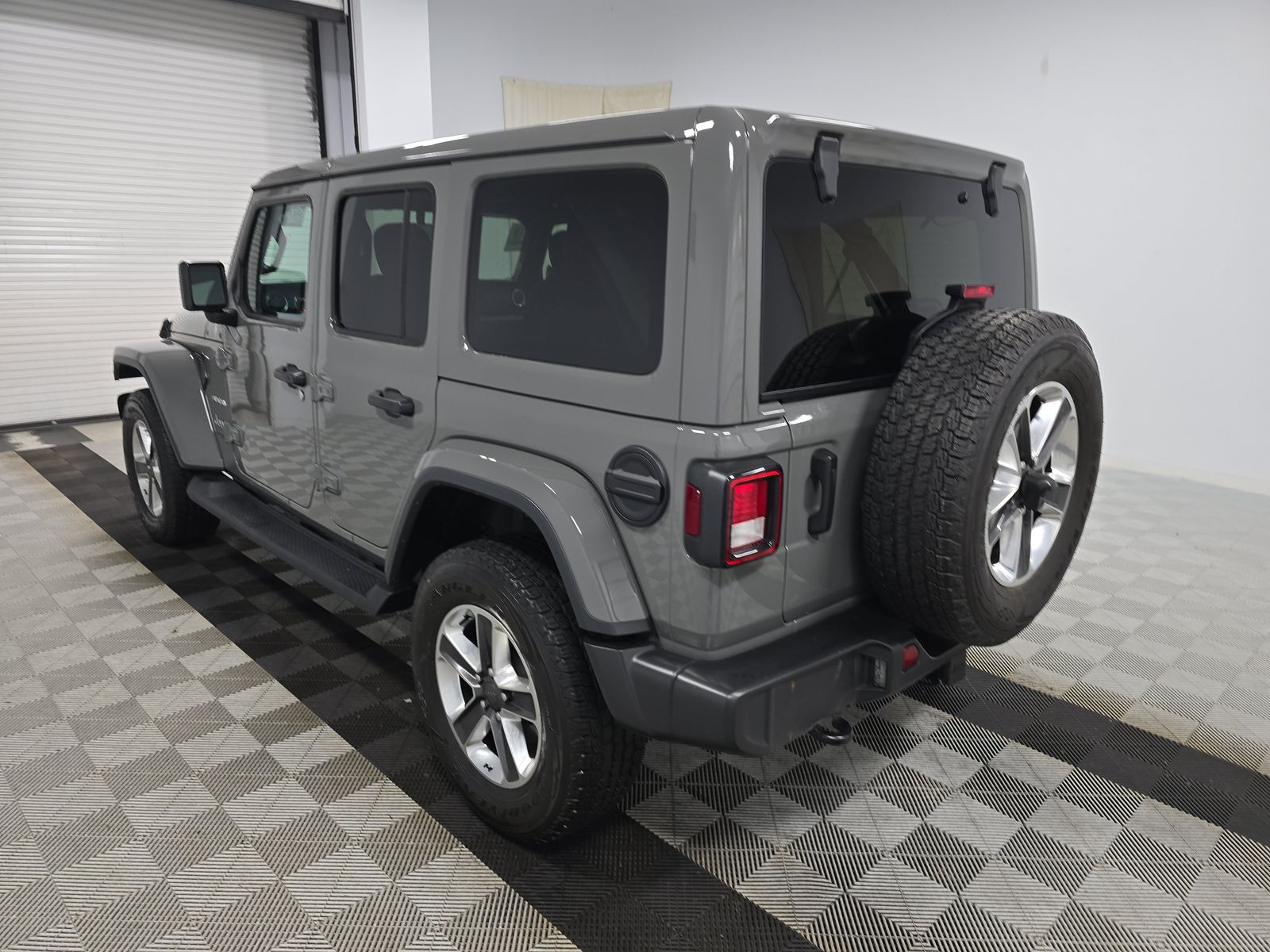 2022 Jeep Wrangler Unlimited Sahara AWD