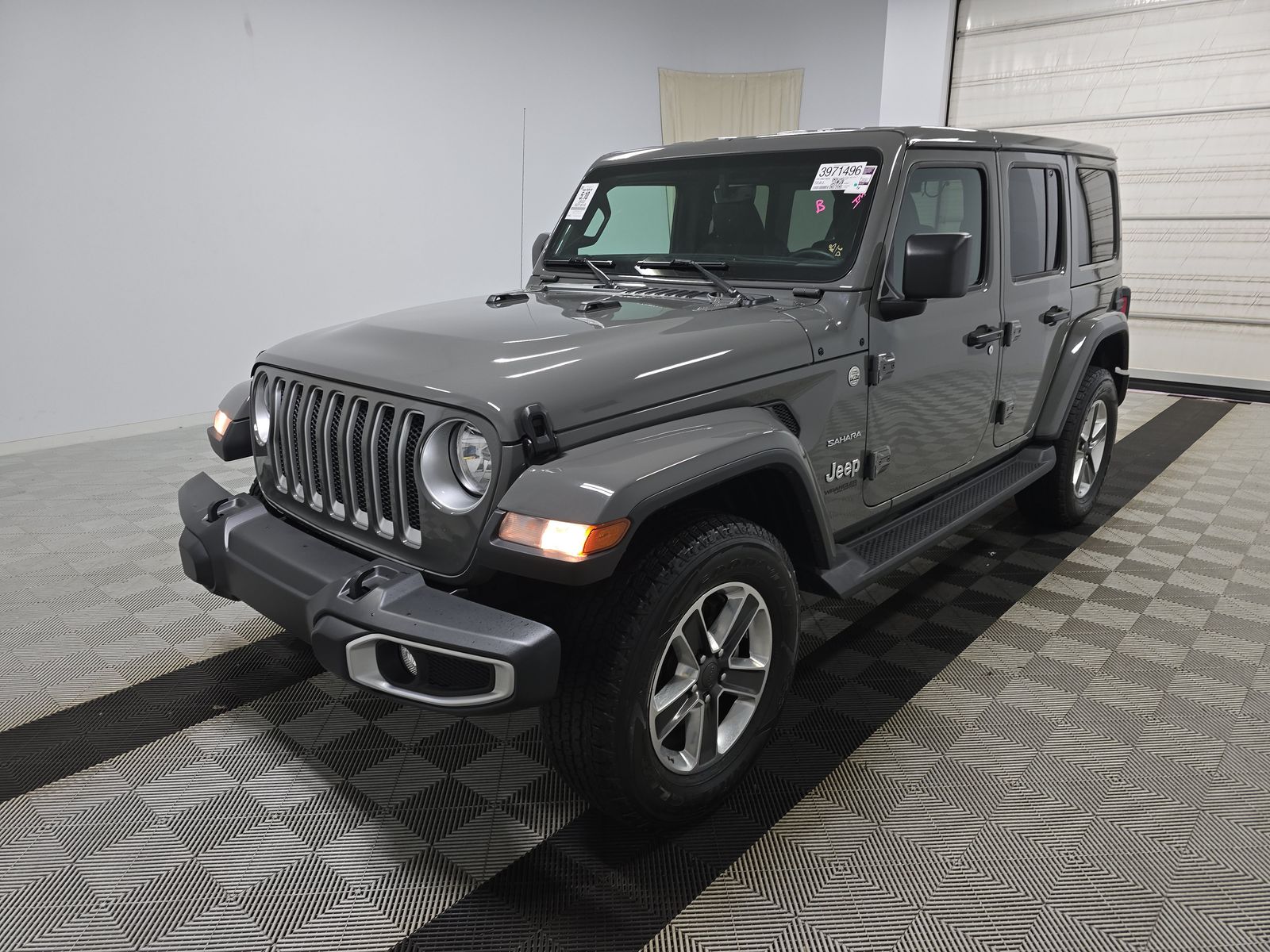 2022 Jeep Wrangler Unlimited Sahara AWD