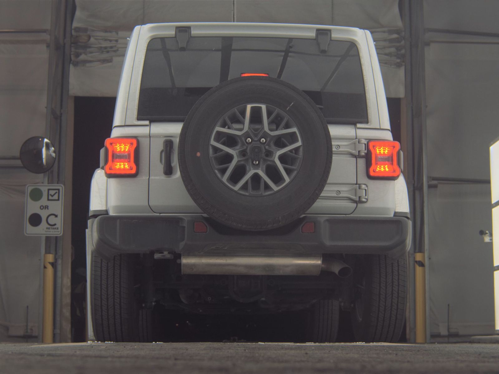 2024 Jeep Wrangler Sahara AWD