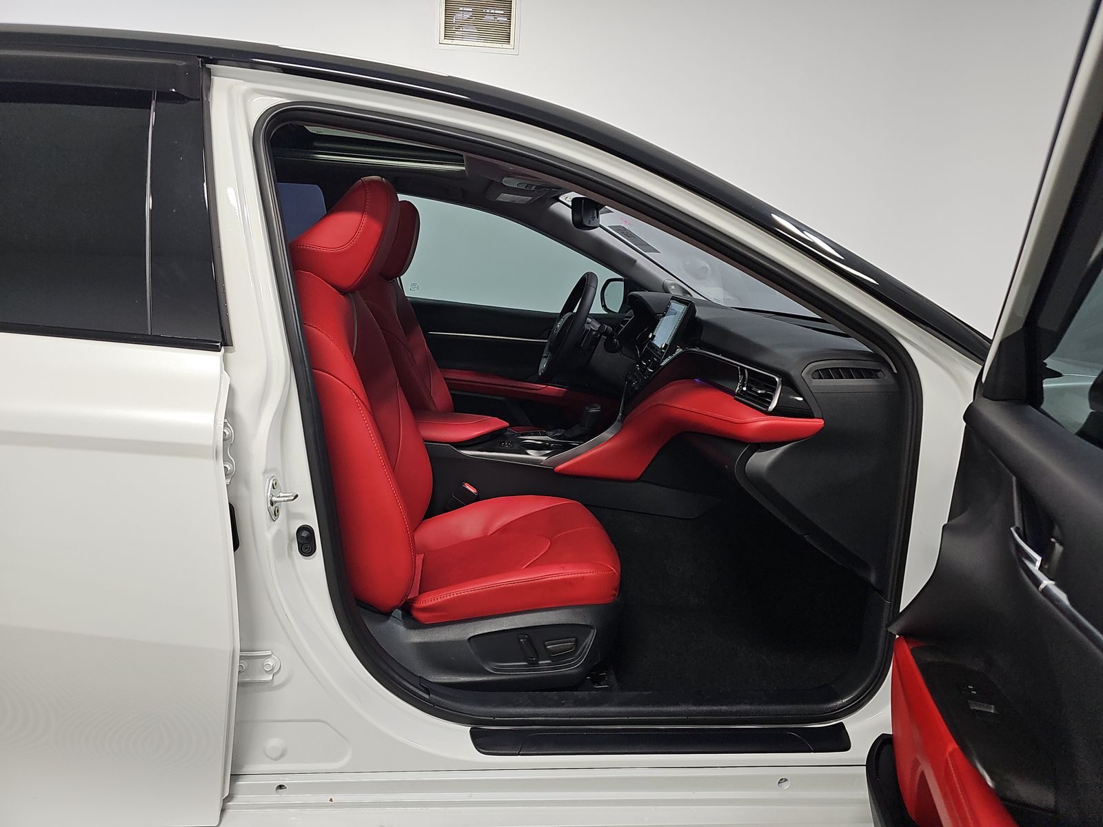 2024 Toyota Camry XSE FWD