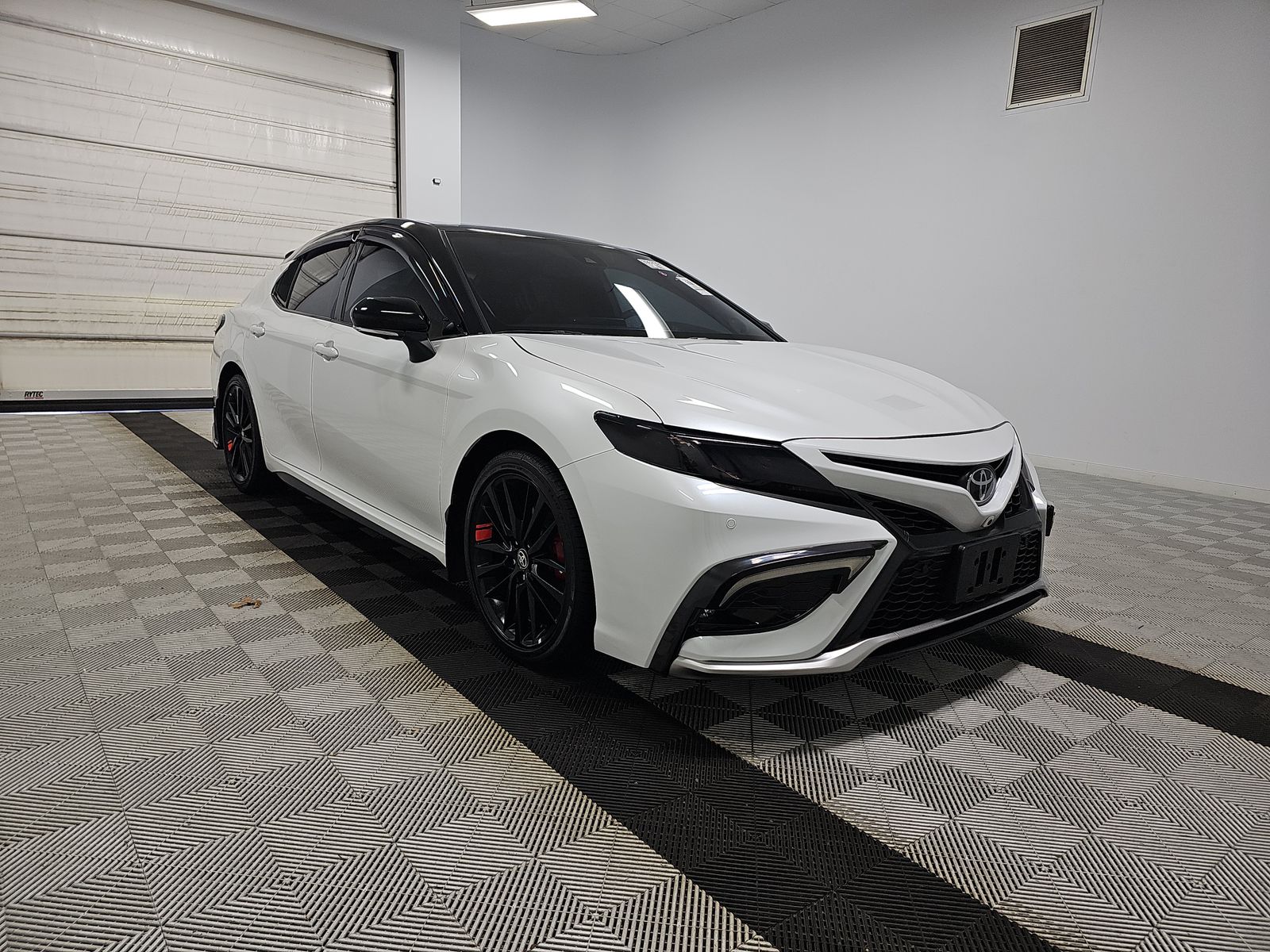 2024 Toyota Camry XSE FWD