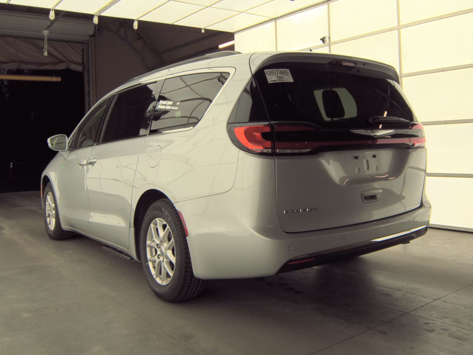 2022 Chrysler Pacifica Touring L FWD