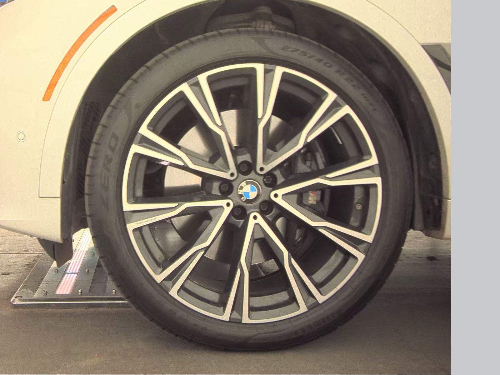 2021 BMW X7 M50i AWD