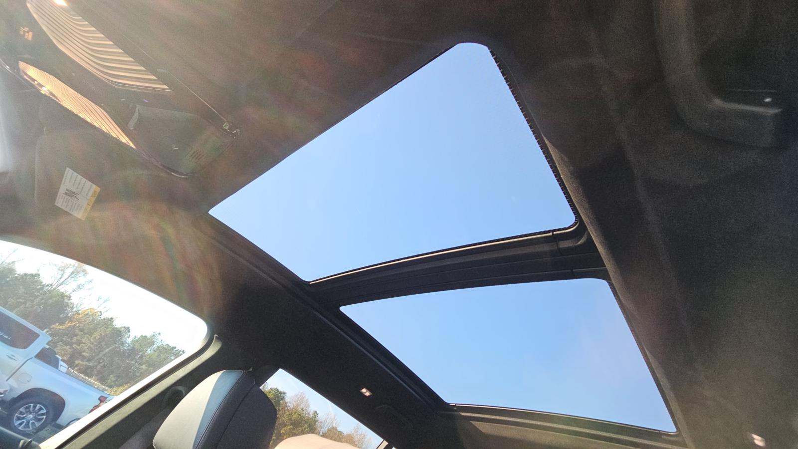 2021 BMW X7 M50i AWD