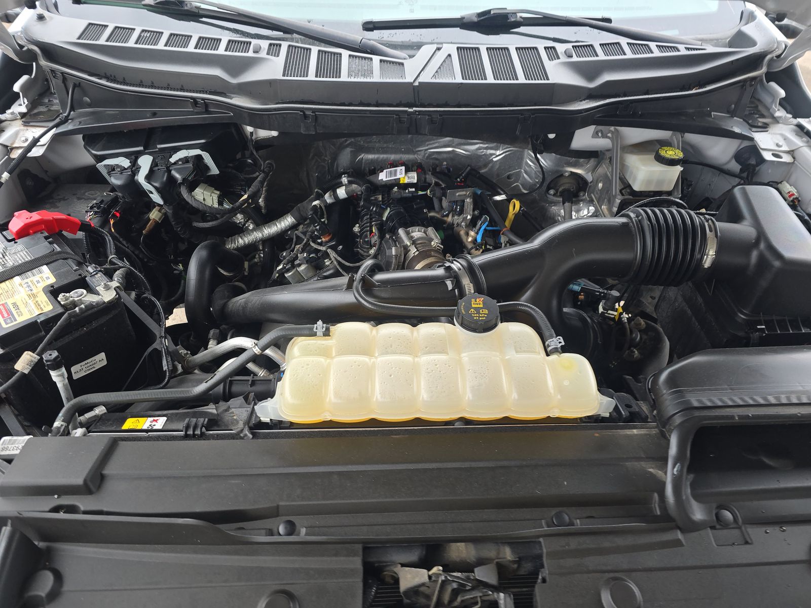 2023 Ford F-150 XLT FWD