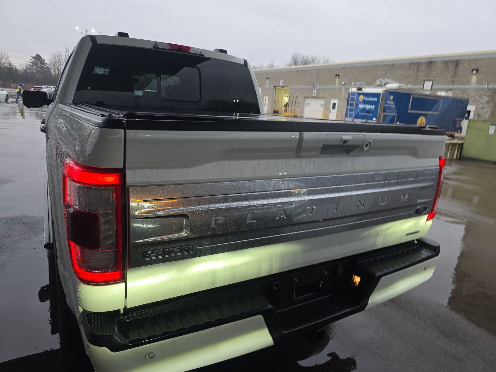 2023 Ford F-150 Platinum AWD