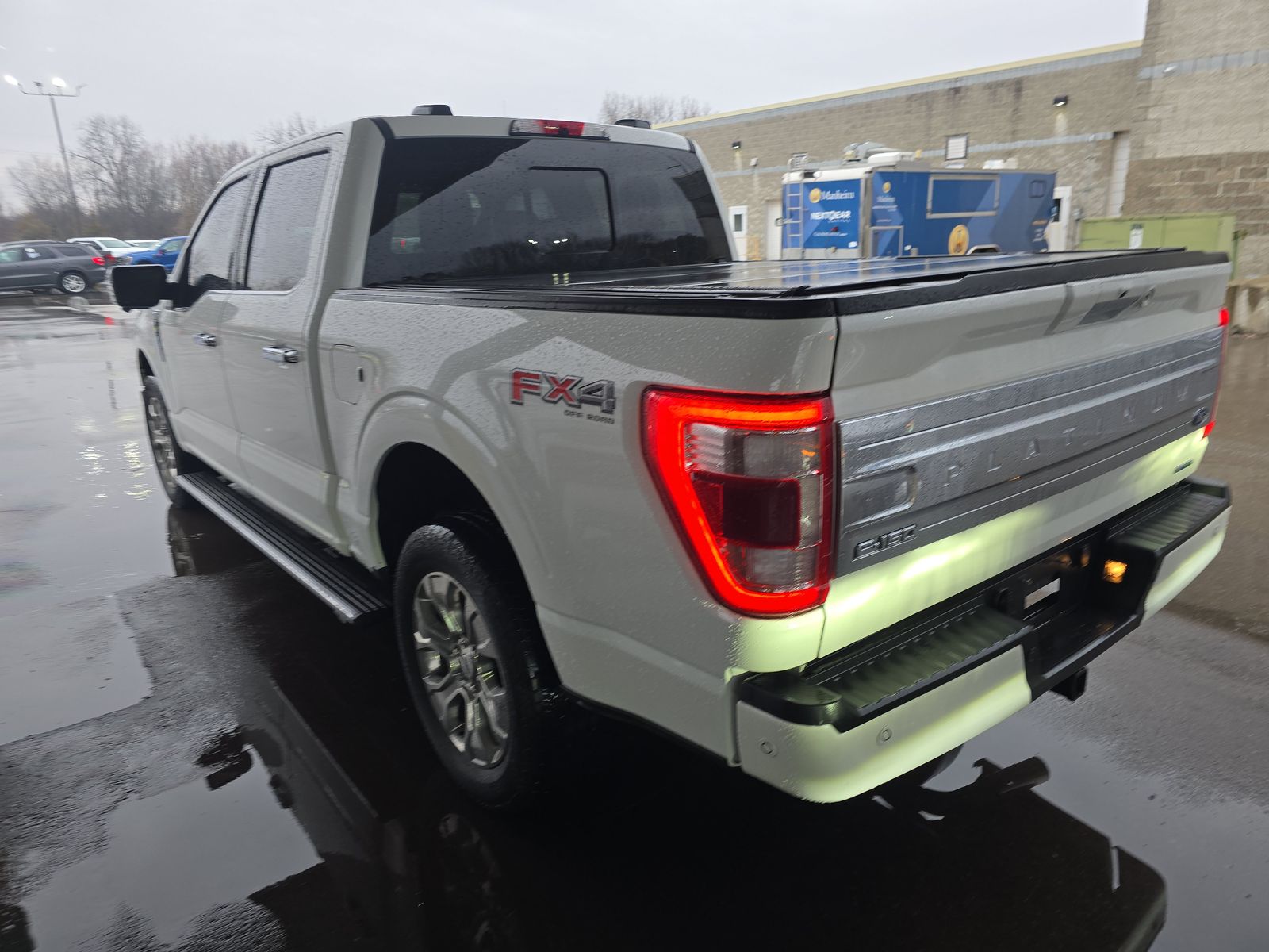2023 Ford F-150 Platinum AWD