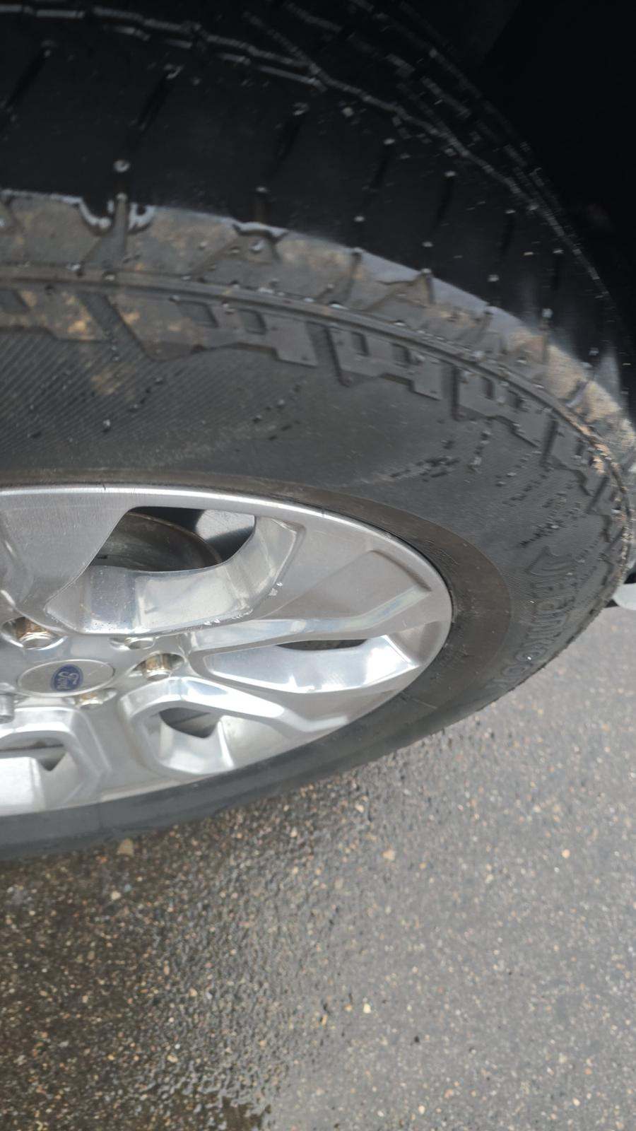 2023 Ford F-150 Platinum AWD