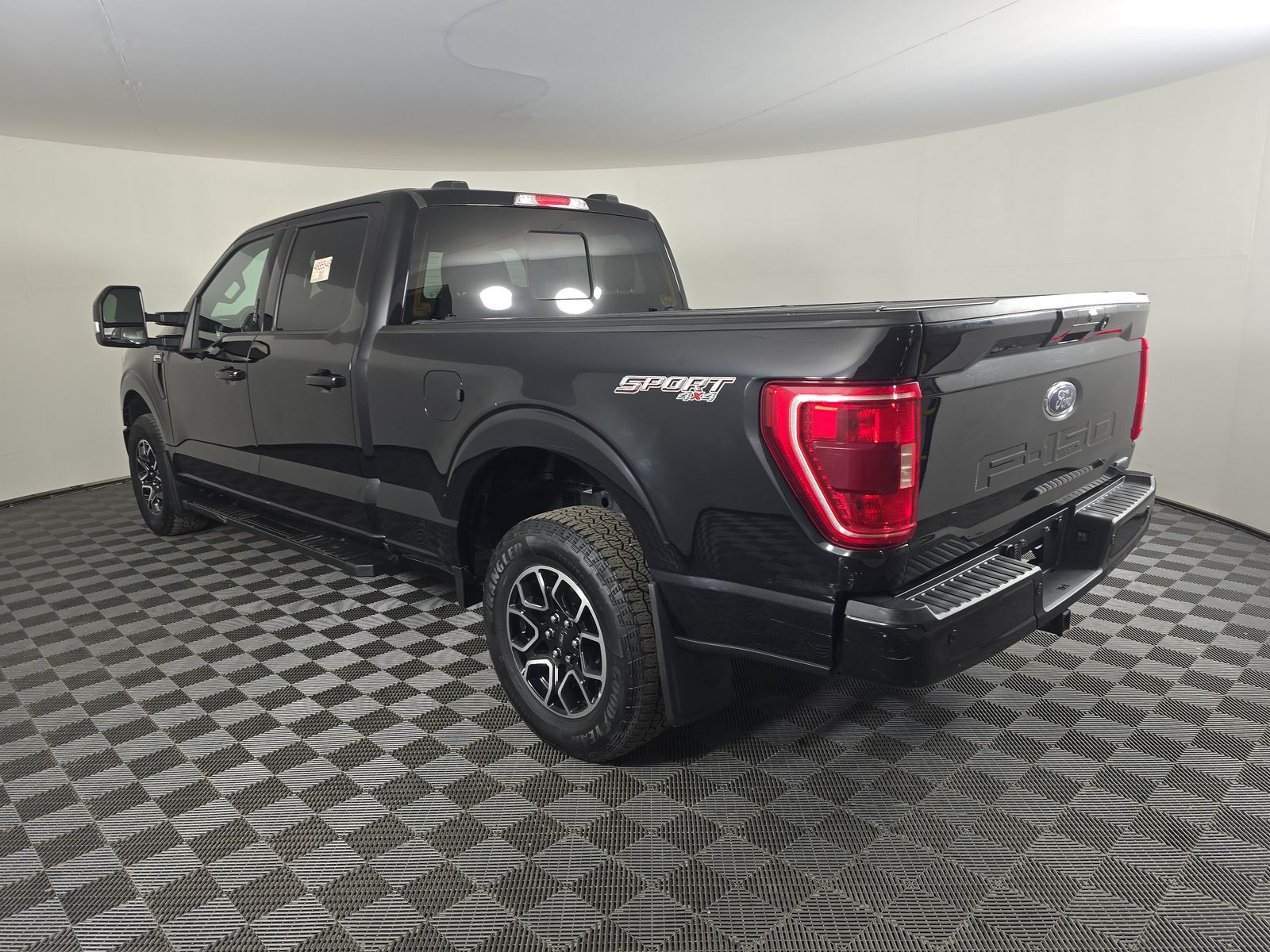 2022 Ford F-150 XLT AWD