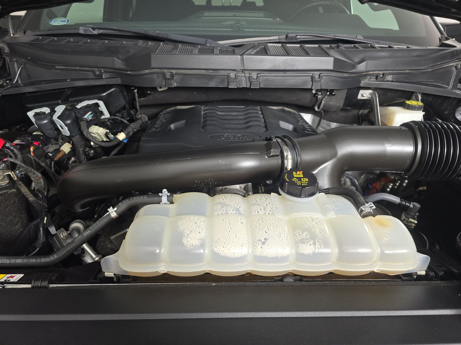 2022 Ford F-150 XLT AWD