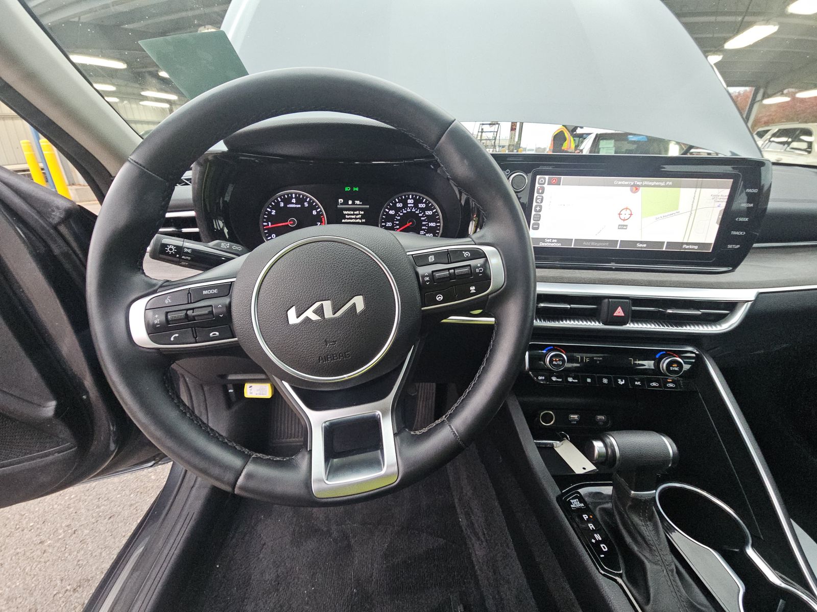 2022 Kia K5 EX FWD