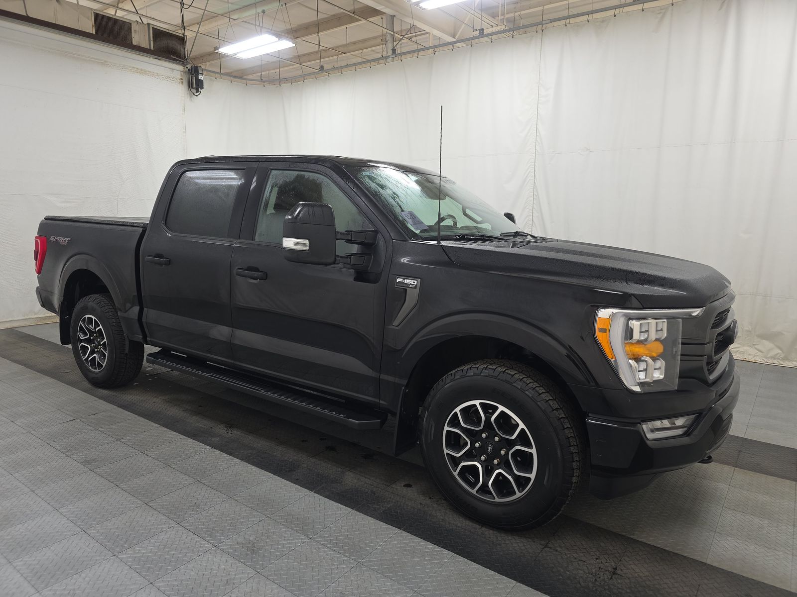 2023 Ford F-150 XLT AWD