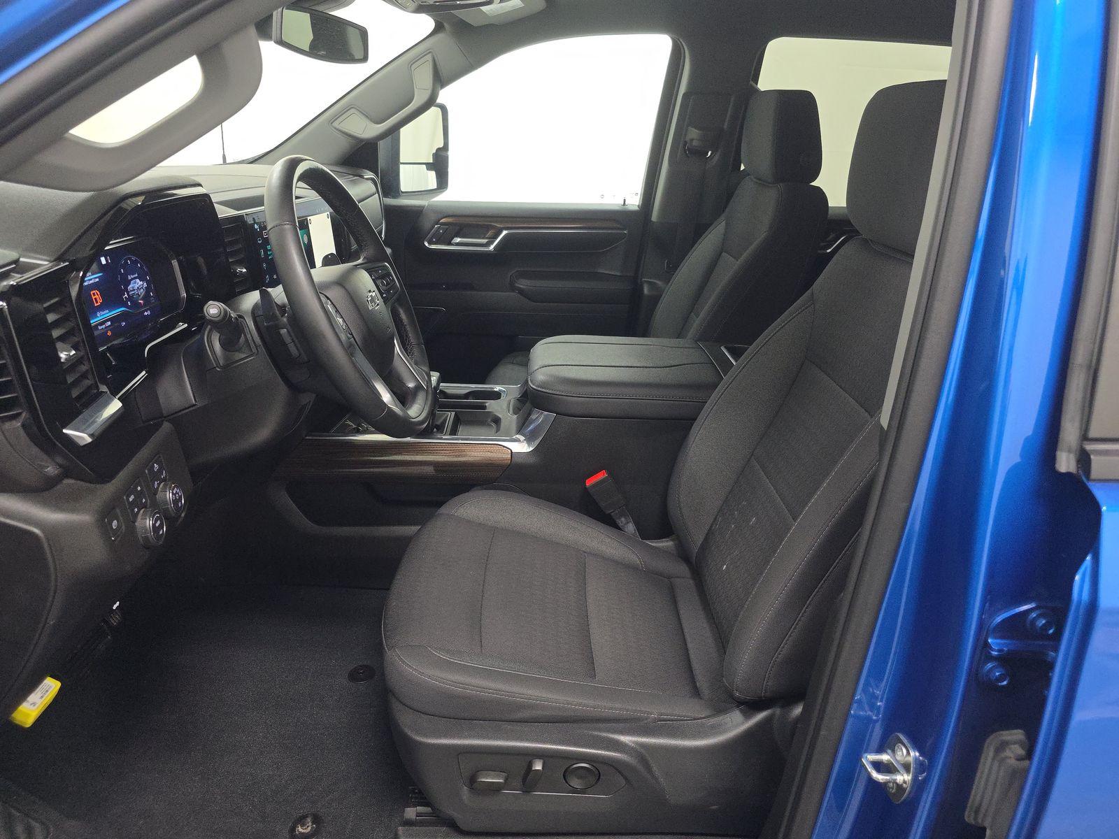 2023 Chevrolet Silverado 1500 RST AWD