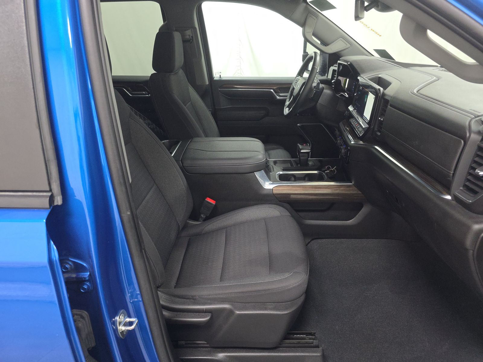 2023 Chevrolet Silverado 1500 RST AWD