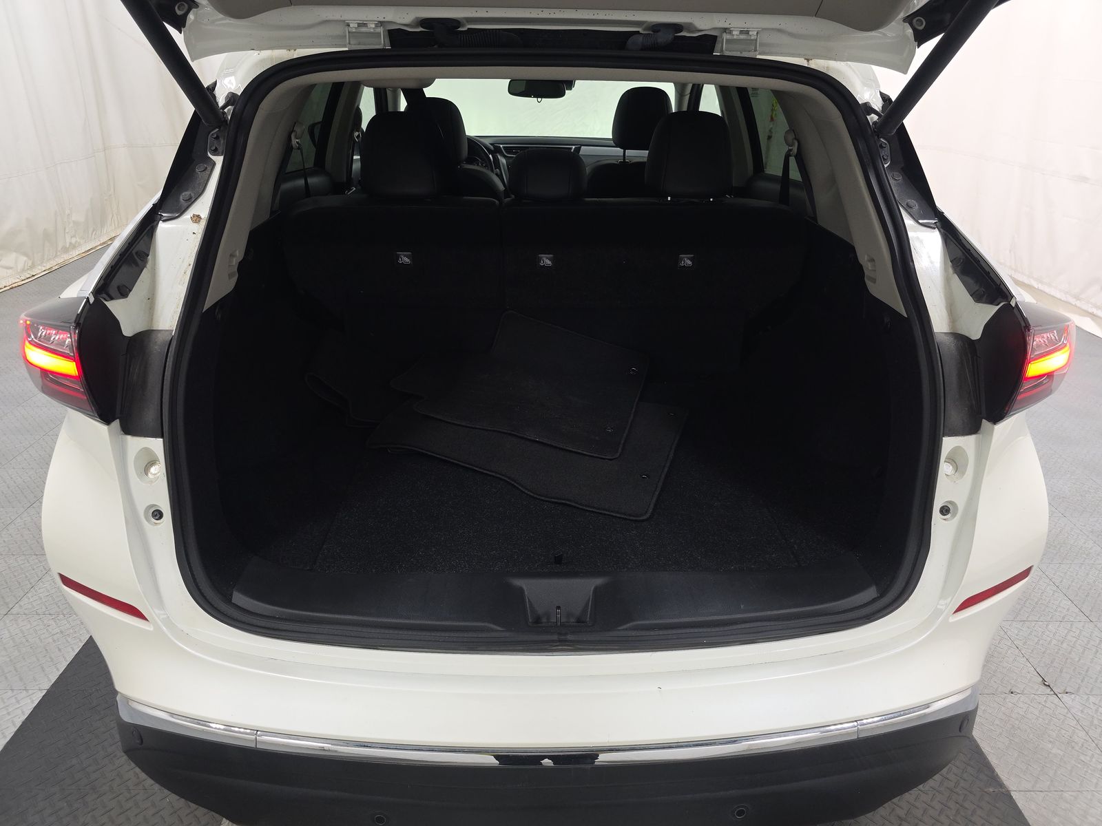 2023 Nissan Murano SL AWD