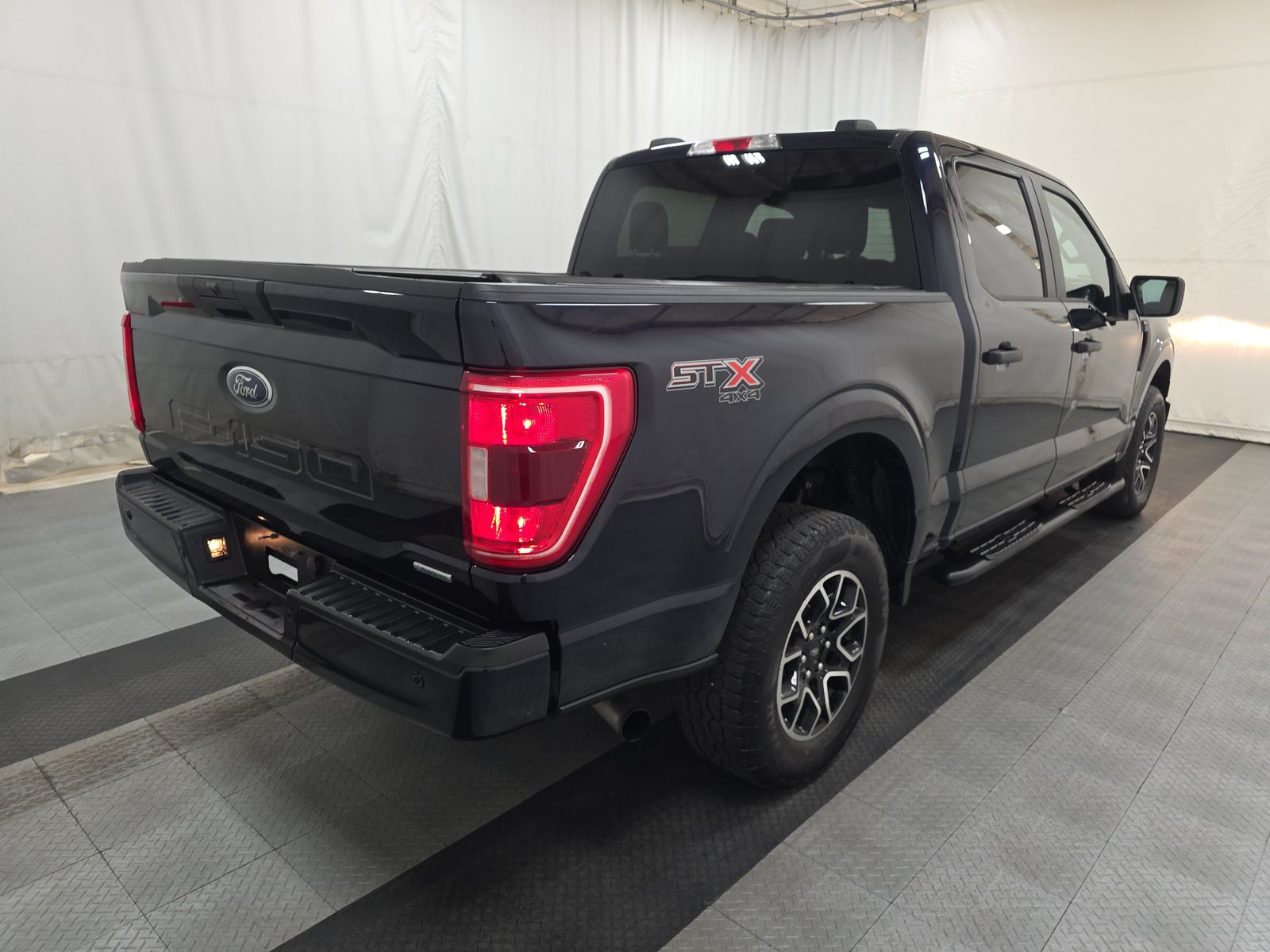 2023 Ford F-150 XL AWD
